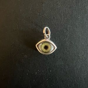 Eyeba mini silver pendent green eye